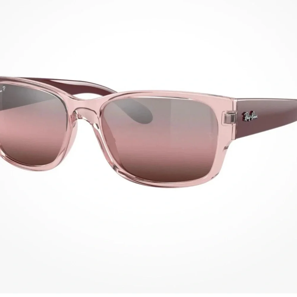 Ray-Ban Sunglasses RB4388
6648/G8 Clear Pink Burgundy Red
Frames Pink Lenses NWT - Picture 2 of 3